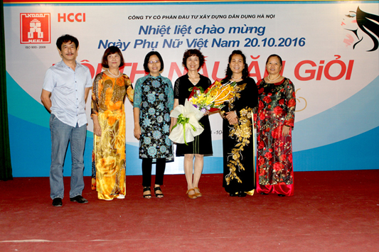 Hội thi “Nấu ăn giỏi và tỉa cắm hoa nghệ thuật năm 2016” Công ty Cổ phần Đầu tư Xây dựng Dân Dụng Hà Nội.